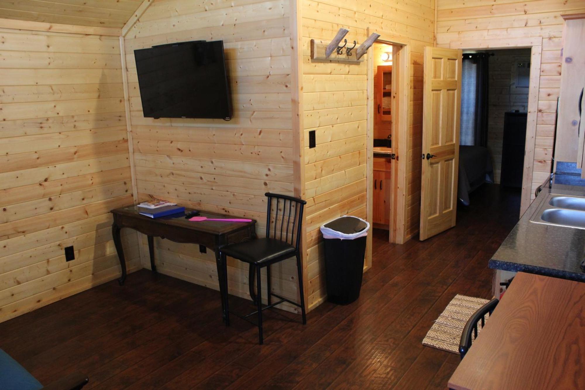 Hotel Al'S Hideaway Cabin And Rv Space, Llc à Pipe Creek Extérieur photo